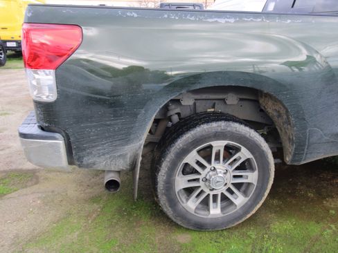 Used 2013 Toyota Tundra 2WD Double Cab image 25