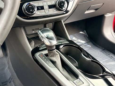 Used 2026 Buick Envista Sport Touring w/ Convenience I Package image 11