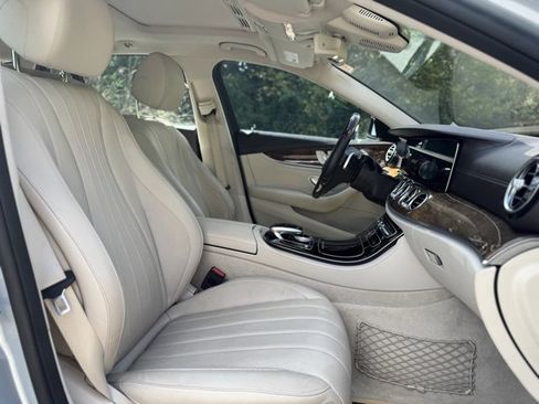 Used 2018 Mercedes-Benz E 400 4MATIC Wagon image 22