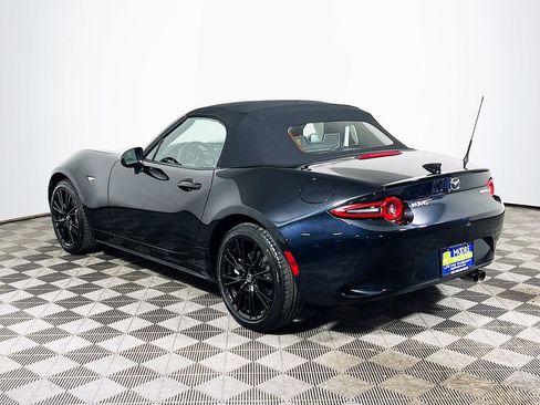 New 2026 MAZDA MX-5 Miata Club w/ Interior Package RWD image 5