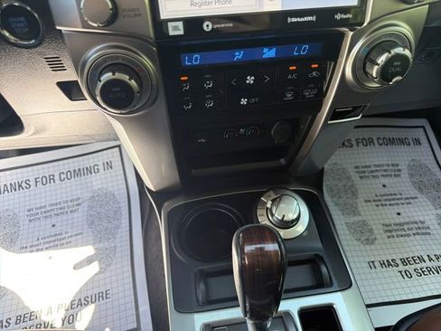 Used 2022 Toyota 4Runner Limited AWD/4WD image 19