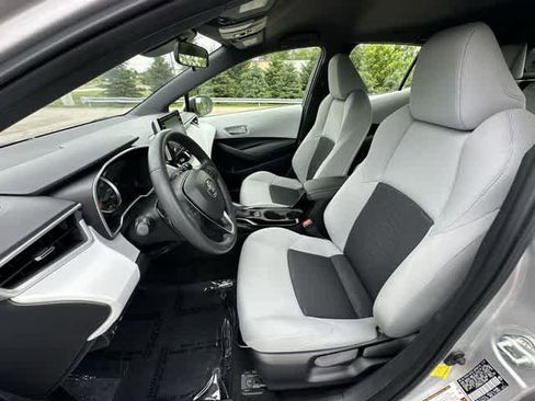 Used 2020 Toyota Corolla SE w/ SE Preferred Package FWD image 16