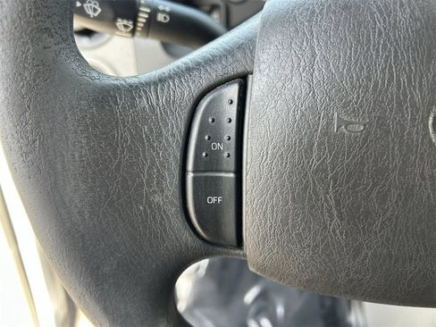 Used 2014 Ford E-250 and Econoline 250 image 26