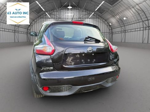 Used 2015 Nissan Juke S FWD image 6