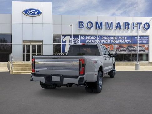 New 2026 Ford F350 4x4 Crew Cab DRW Super Duty image 8