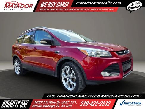 Used 2016 Ford Escape Titanium w/ Equipment Group 301A image 3