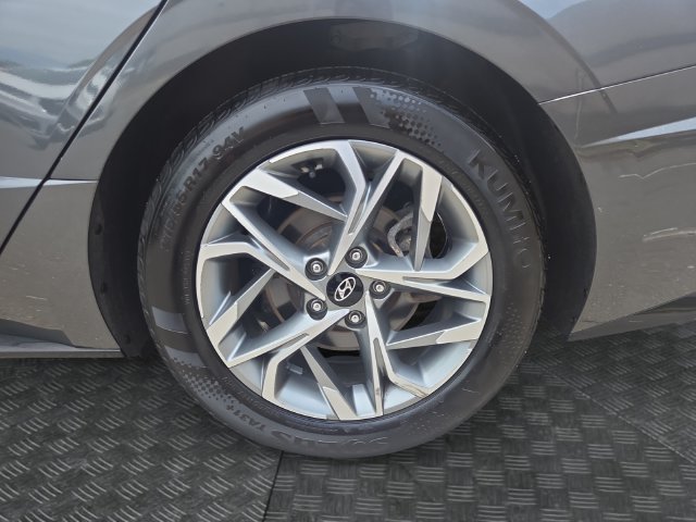 Used 2023 Hyundai Sonata SEL FWD image 35