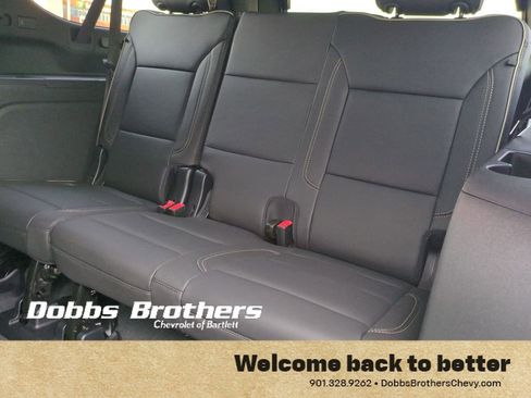 New 2026 Chevrolet Suburban Premier image 35