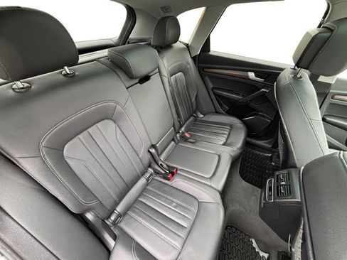 Used 2021 Audi Q5 2.0T Premium w/ Convenience Package AWD/4WD image 18