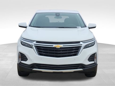 Used 2024 Chevrolet Equinox LT image 2