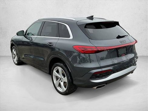 Used 2025 Audi Q5 Premium Plus w/ Premium Plus image 7