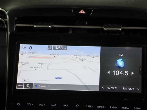 Used 2022 Hyundai Tucson Limited image 18