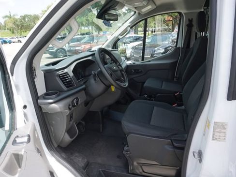 Used 2025 Ford Transit 250 Low Roof w/ Exterior Upgrade Package RWD image 25
