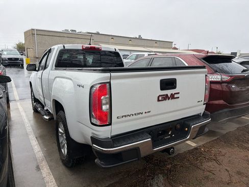 Used 2018 GMC Canyon SLE w/ SLE Convenience Package image 4
