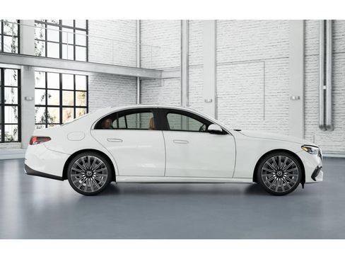 New 2027 Mercedes-Benz E 450 4MATIC Sedan image 2