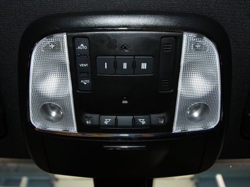 Used 2022 Dodge Charger R/T w/ Daytona Edition Group RWD image 17