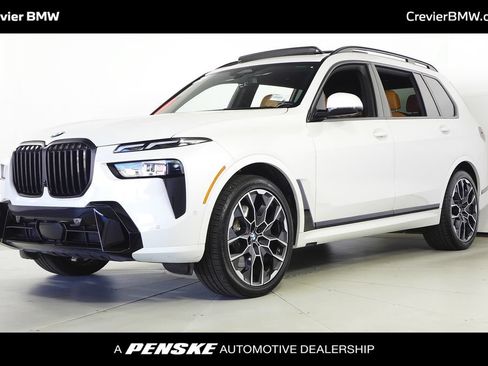 Used 2024 BMW X7 xDrive40i w/ M Sport Package AWD/4WD image 1