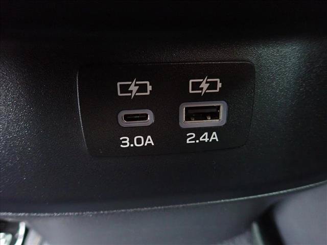 Certified 2023 Subaru Outback Onyx Edition AWD/4WD image 11