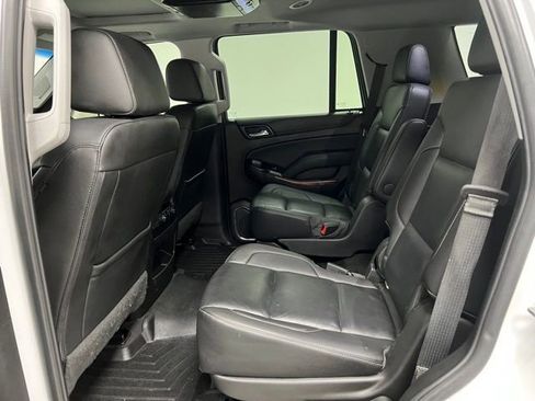 Used 2019 Chevrolet Tahoe Premier w/ RST Edition AWD/4WD image 44