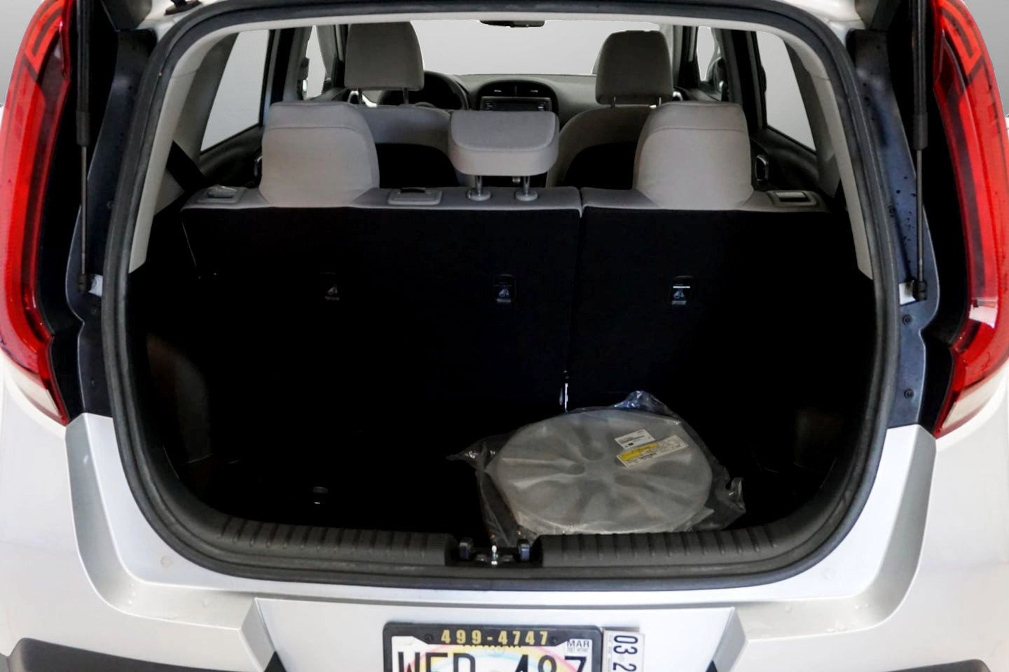 Used 2021 Kia Soul LX FWD image 9