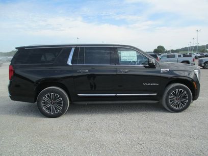 New 2026 GMC Yukon XL Elevation w/ Elevation Premium Package