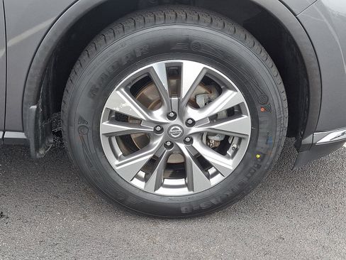 Used 2016 Nissan Murano S w/ Navigation Package AWD/4WD image 8
