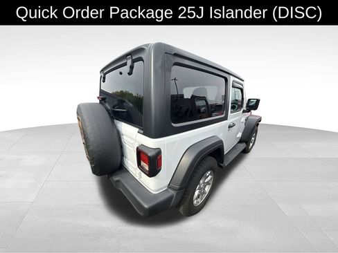 Used 2021 Jeep Wrangler Sport AWD/4WD image 2