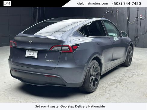 Used 2023 Tesla Model Y Long Range image 7