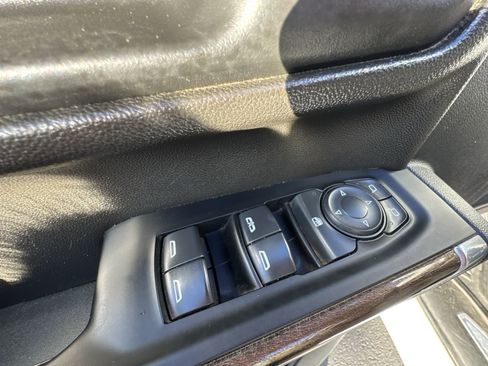 Used 2023 Chevrolet Silverado 2500 LT w/ Convenience Package image 13