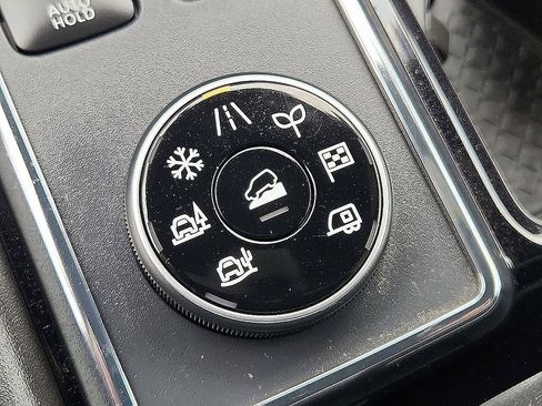 Used 2025 Nissan Pathfinder Rock Creek image 14