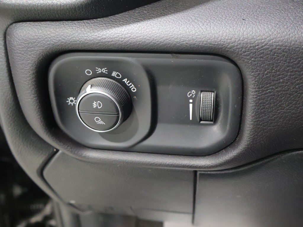 Used 2023 RAM 2500 Big Horn w/ Level 1 Equipment Group AWD/4WD image 28