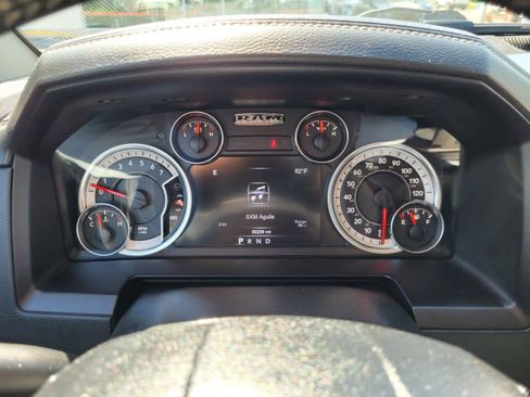 Used 2015 RAM 1500 Laramie w/ Convenience Group AWD/4WD image 33