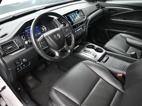 Certified 2023 Honda Passport EX-L image 24