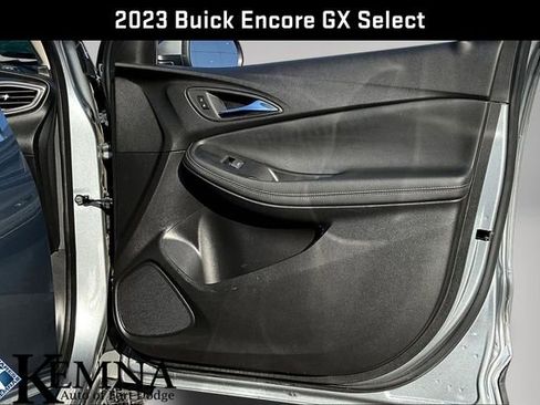 Used 2023 Buick Encore GX Select w/ Safety Package II image 29