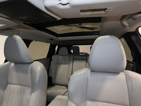 Used 2025 Mitsubishi Outlander SEL FWD image 18