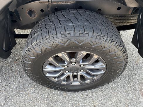 Used 2021 Ford Ranger XLT w/ Equipment Group 301A Mid AWD/4WD image 10