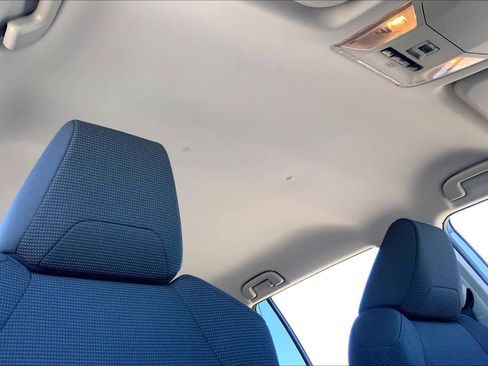 Certified 2021 Toyota RAV4 LE w/ Carpet Mat Package (TMS) image 13