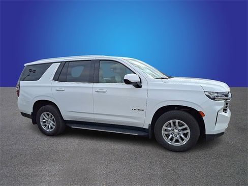 Used 2021 Chevrolet Tahoe LT image 4