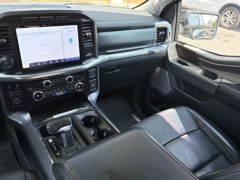 Used 2021 Ford F150 Lariat w/ Equipment Group 502A High AWD/4WD image 25