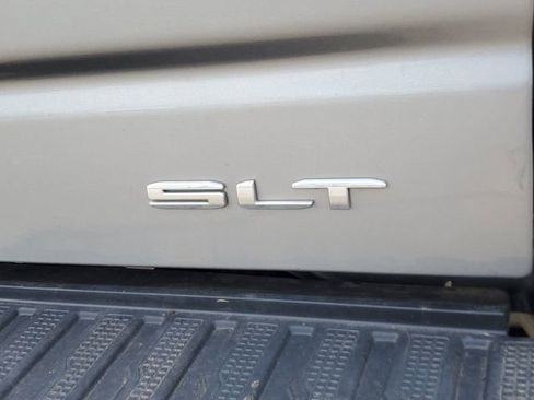 Used 2025 GMC Sierra 1500 SLT AWD/4WD image 6