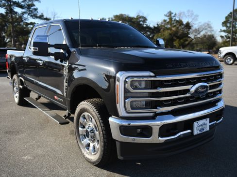 New 2026 Ford F250 King Ranch w/ Chrome Package image 8