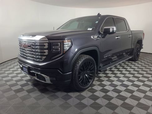Used 2023 GMC Sierra 1500 Denali image 7