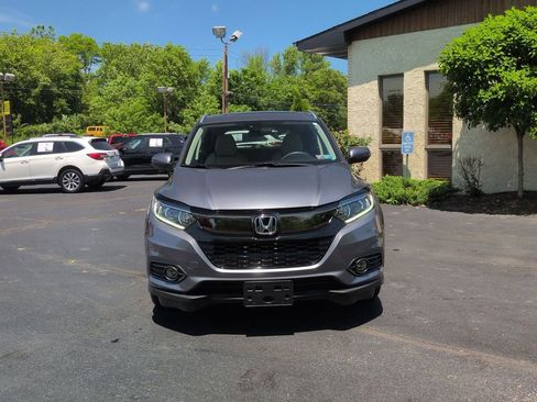 Used 2019 Honda HR-V EX image 2