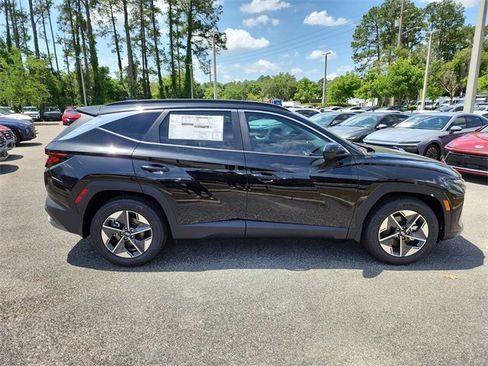 New 2025 Hyundai Tucson SEL image 2