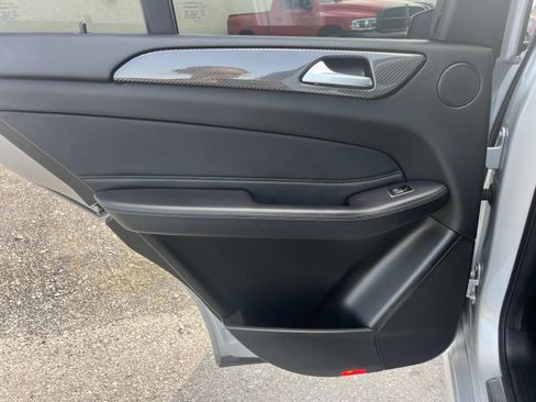 Certified 2018 Mercedes-Benz GLE 43 AMG 4MATIC image 19