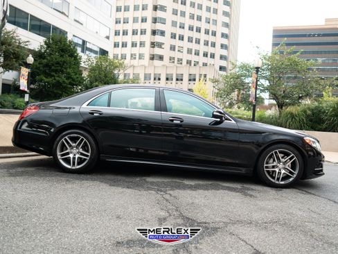 Used 2014 Mercedes-Benz S 550 Sedan w/ Sport Package w/ Sport Package image 8