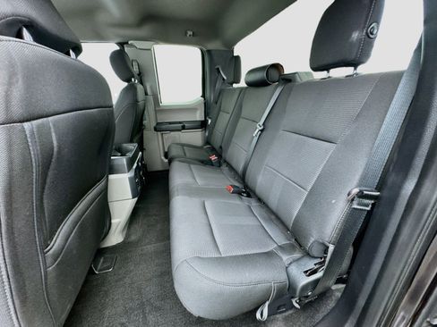 Used 2019 Ford F150 XL w/ Equipment Group 101A Mid RWD image 15