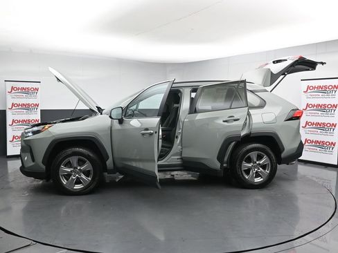 Used 2023 Toyota RAV4 XLE image 43