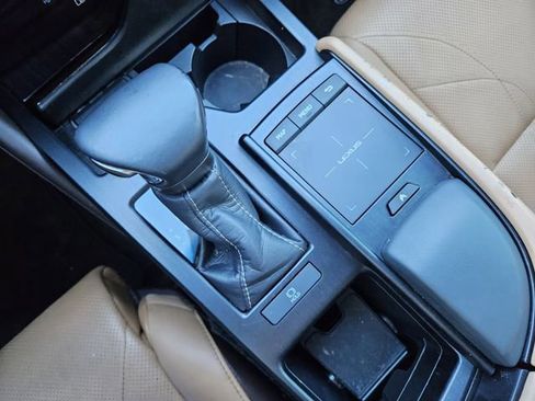 Used 2021 Lexus ES 350 w/ Accessory Package 2 image 20