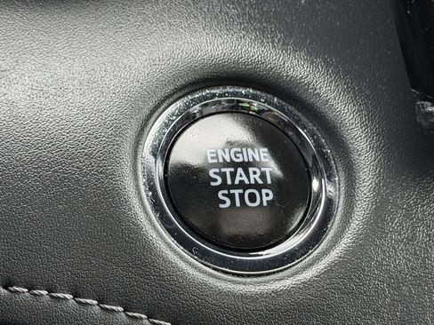 Used 2023 Toyota Highlander XSE AWD/4WD image 8